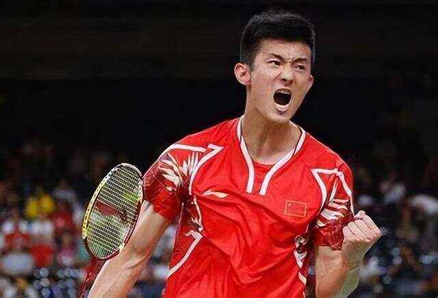 关于丹麦羽毛球队鏖战英格兰羽毛球队，谌龙统治全场的信息