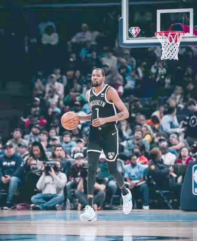 关于波兰男篮翻盘灰熊，欧文一己之力扛起全队的信息