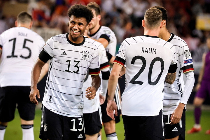 德国队横扫英格兰队,张继科惊艳四座 德国队横扫英格兰队,张继科惊艳四座