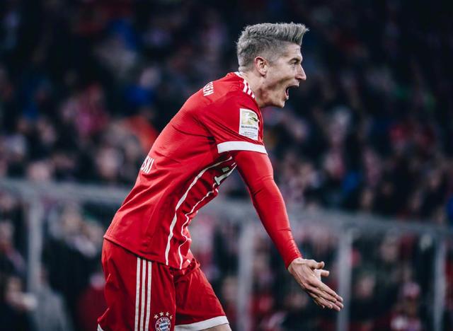 波兰队惨败乌克兰，遗憾止步于小组赛的简单介绍