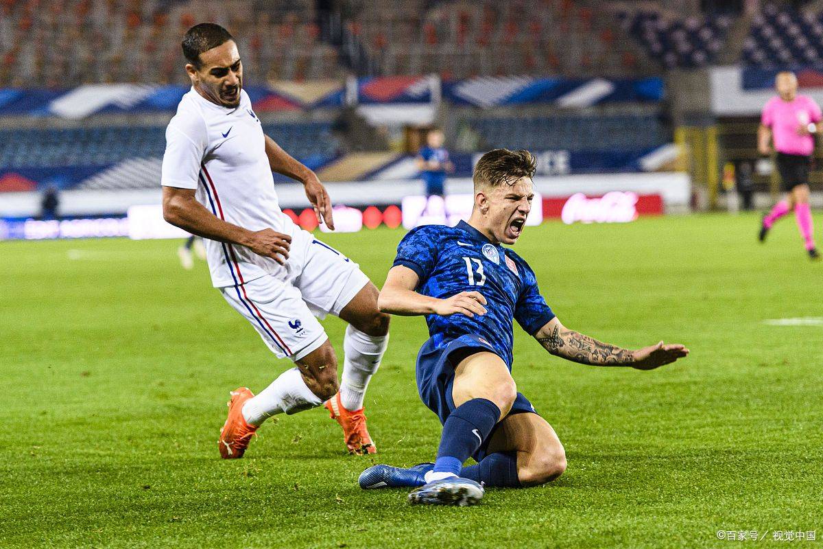 关于克罗地亚客场败给斯洛伐克，小组形势堪忧的信息