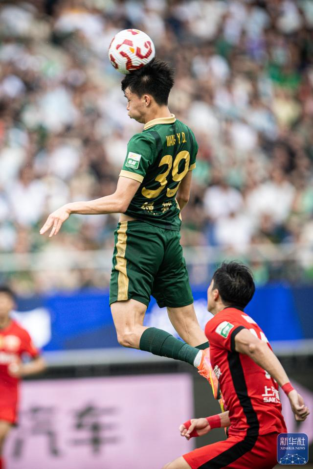 浙江绿城主帅变阵调整，球队迎难而上的简单介绍