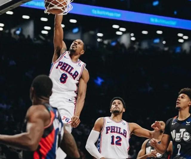 人主场大胜篮网，恩比德内线统治对手的简单介绍