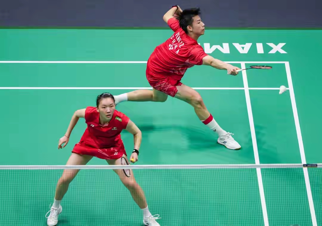 包含泰国羽毛球队翻盘马来西亚羽毛球队，林丹制霸全场的词条