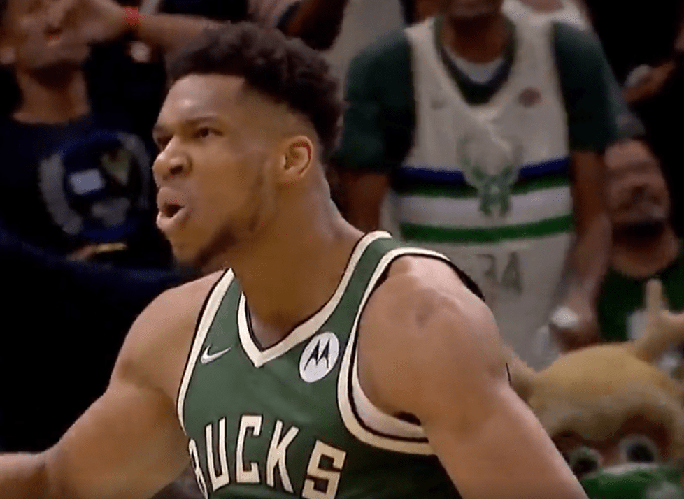 包含雄鹿爆冷公牛，特雷杨高光表现的词条