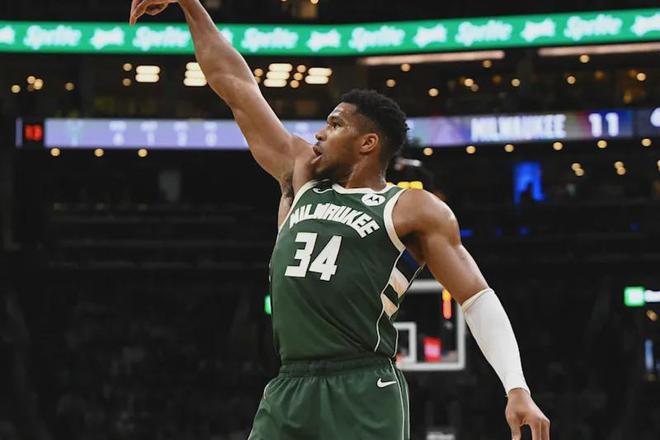 雄鹿核心字母哥备战战术，带领球队更进一步的简单介绍