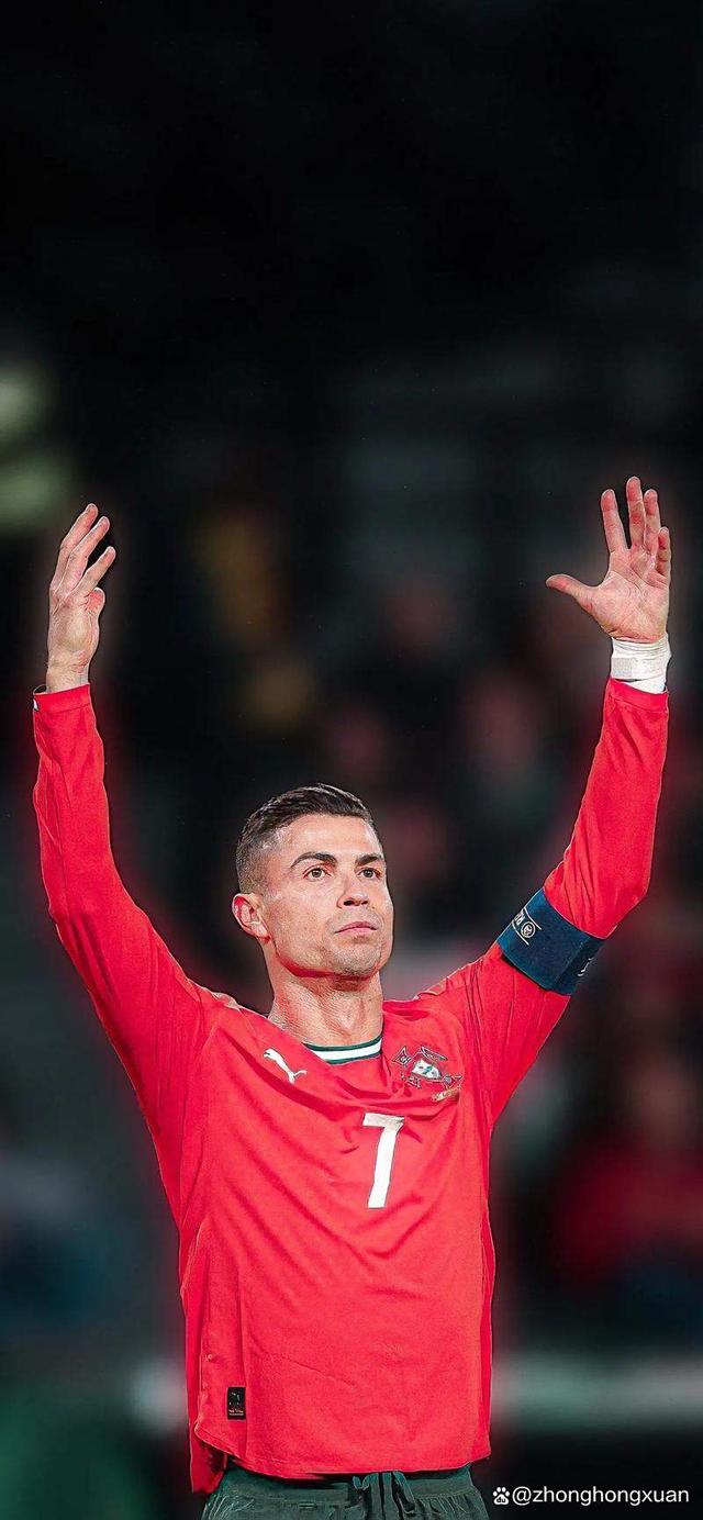 那不勒斯爆冷中国，C罗惊艳世界