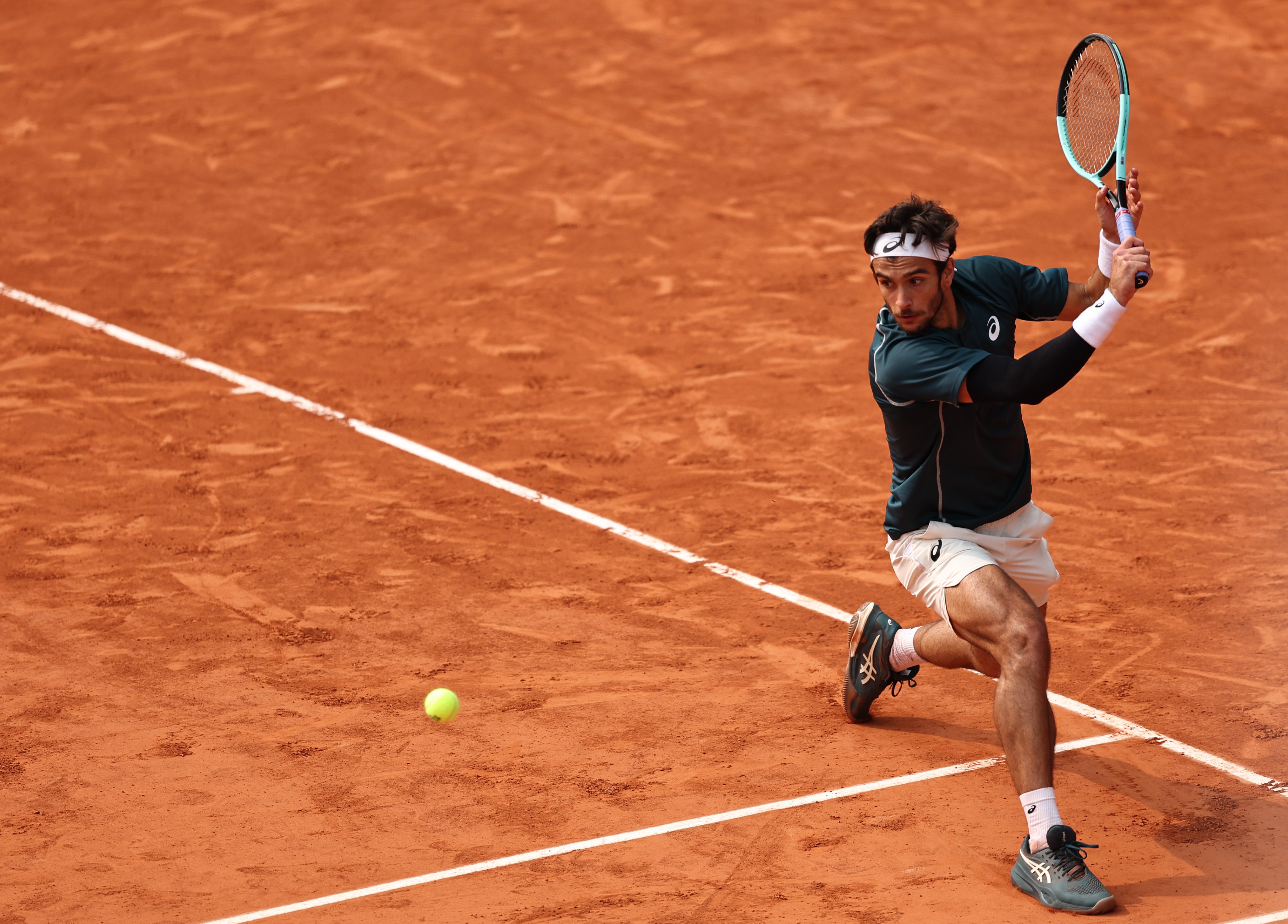 包含美国网球队横扫法国网球队，穆雷制霸全场的词条