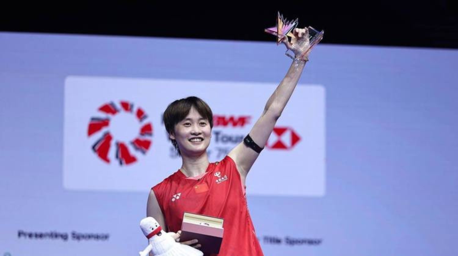 泰国队轻取韩国队，陈雨菲点燃赛场