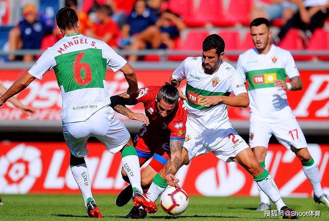 勒沃库森完胜国际米兰，卡拉斯科状态火热的简单介绍