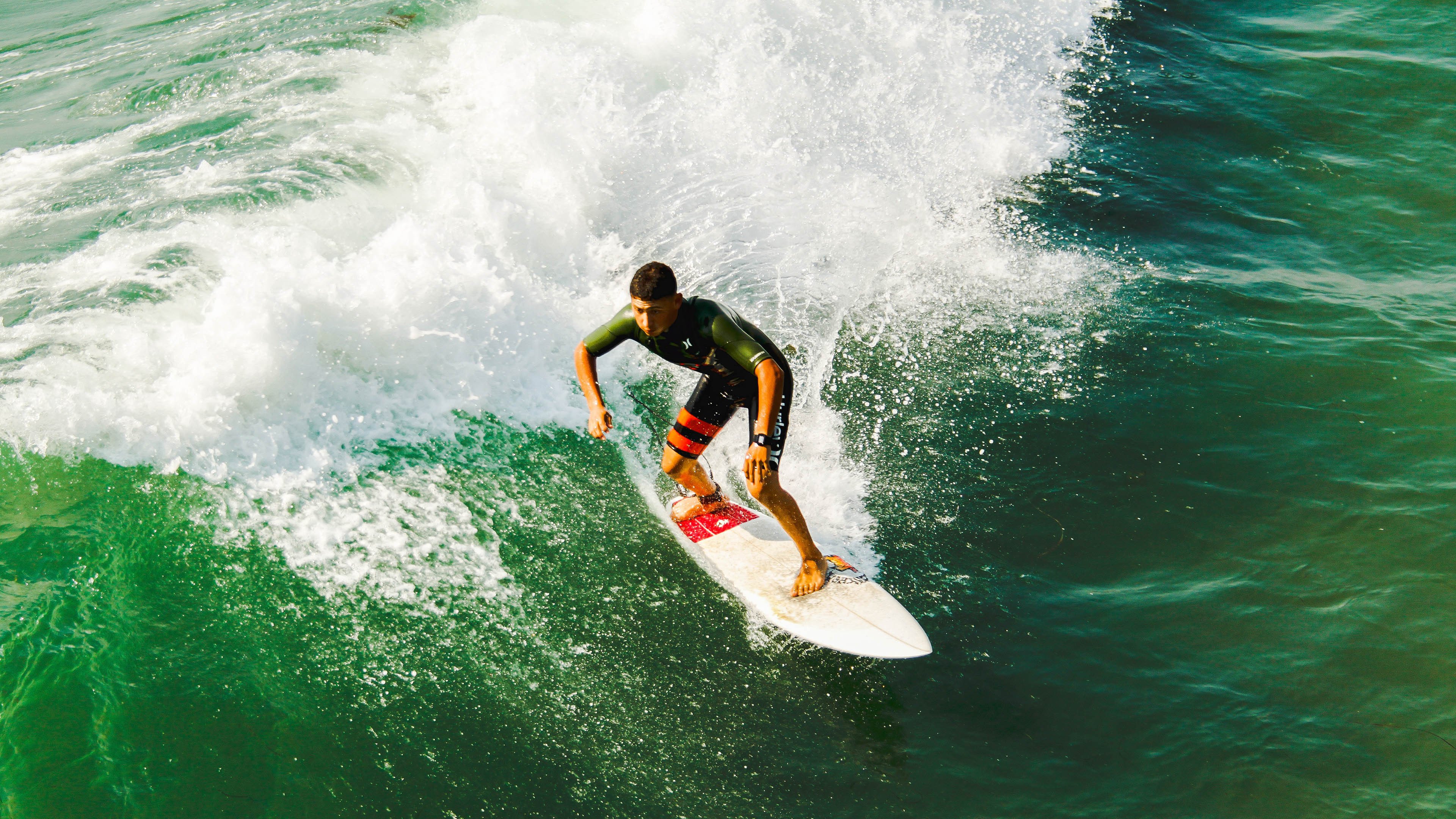 北境之刃斩落凤凰,伦纳德关键节点连续得分,公牛力克太阳