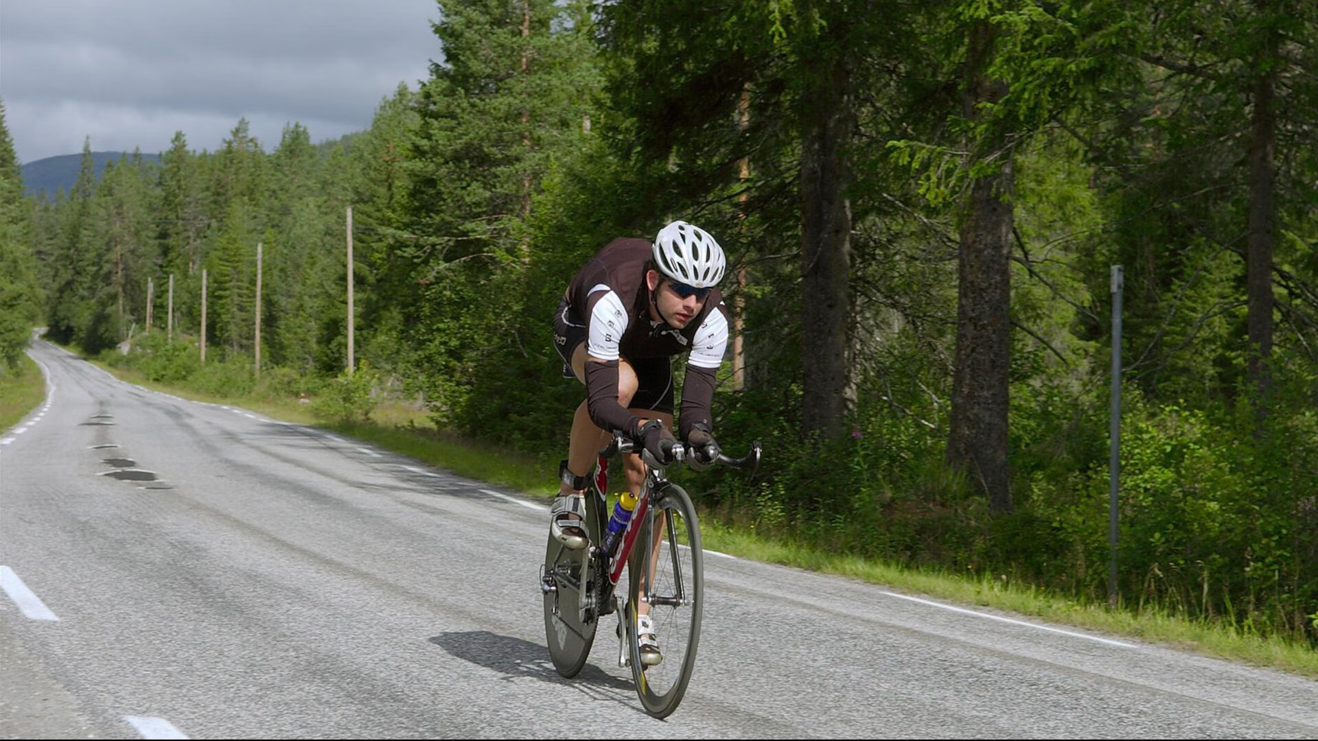 东决关键战焦点战，掘金式防守如何锁死山西队的进攻狂潮